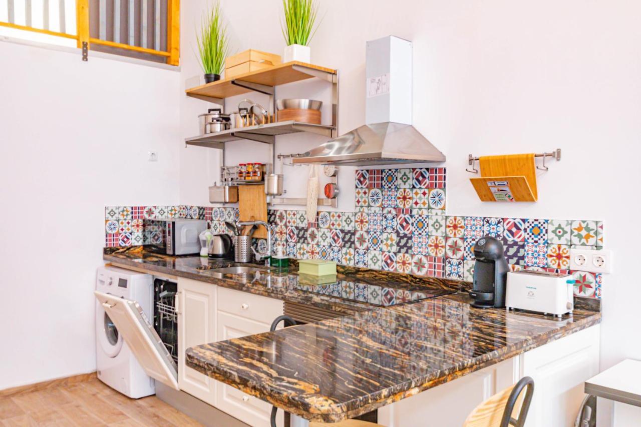 Suncastle Apartamentos Alicante -With Sunny Rooftop Terrace And Barbecue Exterior photo