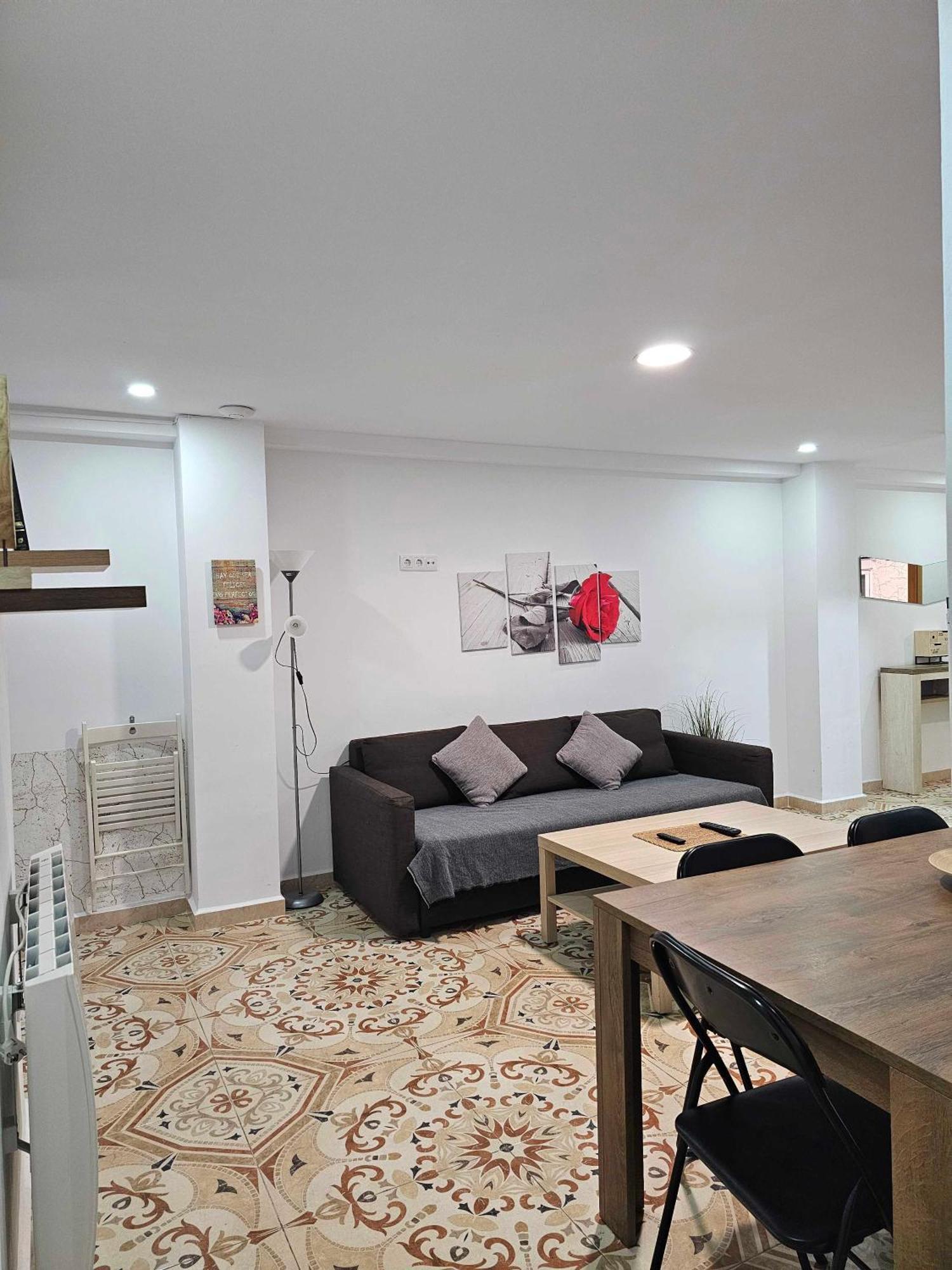 Suncastle Apartamentos Alicante -With Sunny Rooftop Terrace And Barbecue Exterior photo